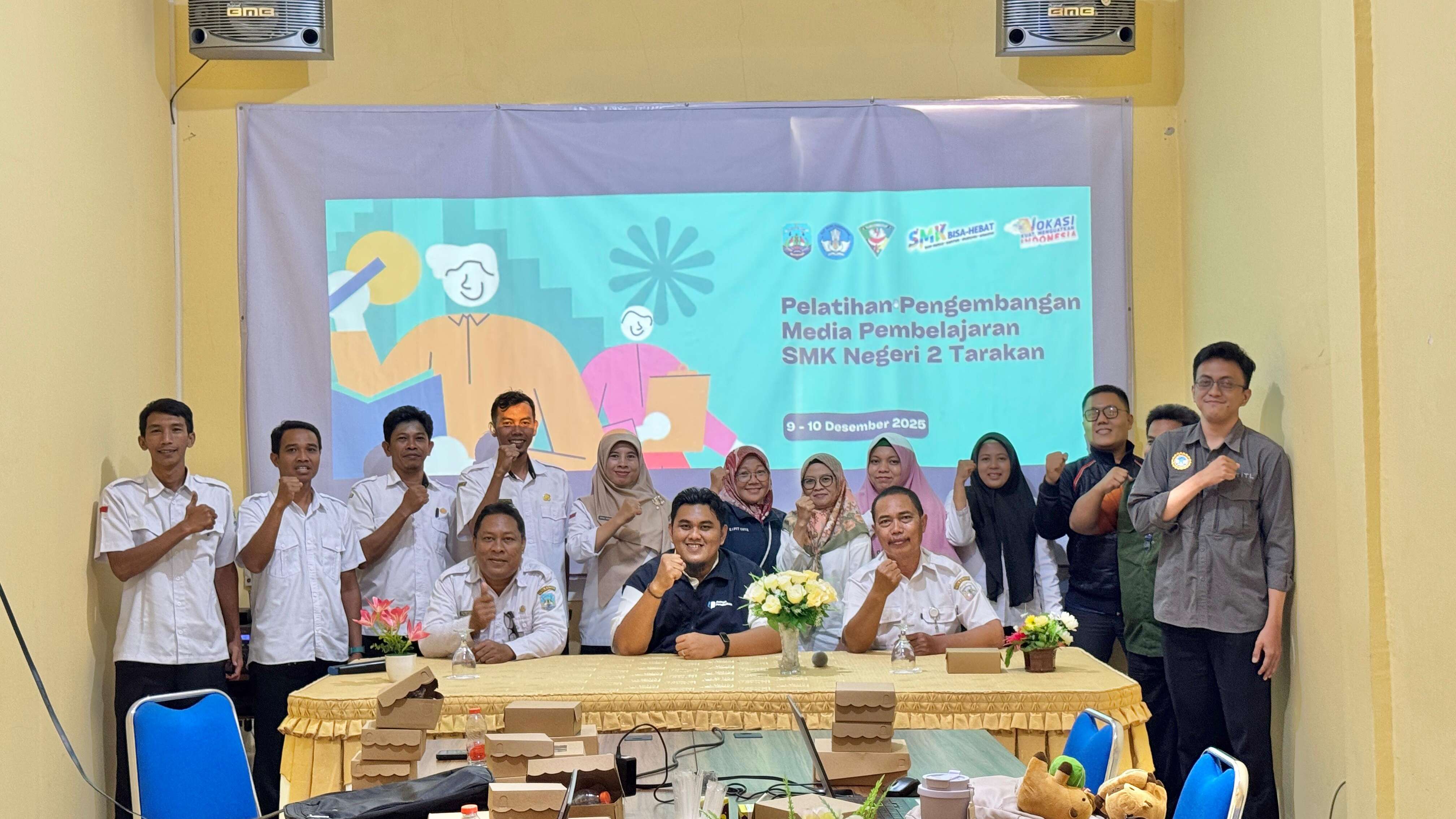 Pelatihan Pengembangan Media Pembelajaraan SMK Negeri 2 Tarakan